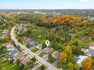 70 Milton St, Bracebridge, ON P1L 1G9