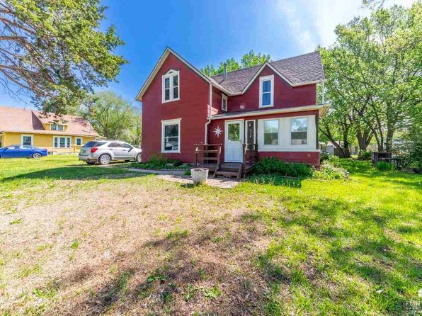 314 N Broadway St, Riley, KS 66531