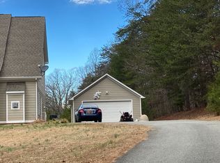 3745 Breyerton Ln, Earlysville, VA