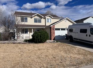 618 Brewer Dr, Fort Collins, CO 80524
