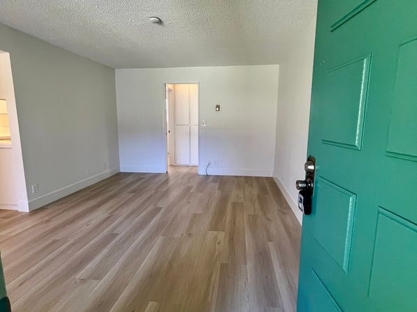 1811 Armour Ln #7