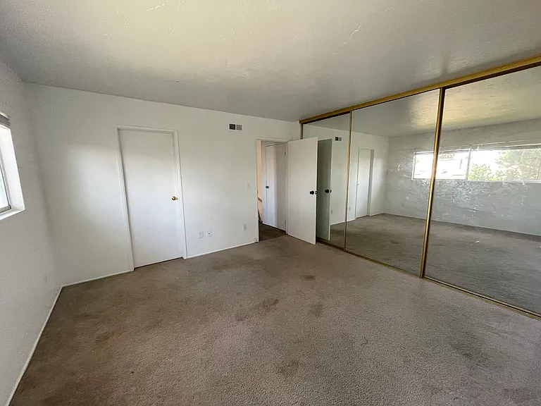 7354 Steinbeck Ave — Photo 7