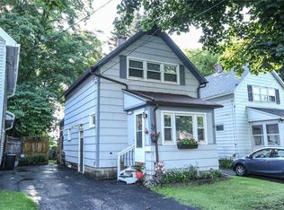 9 Apple St, East Rochester, NY 14445