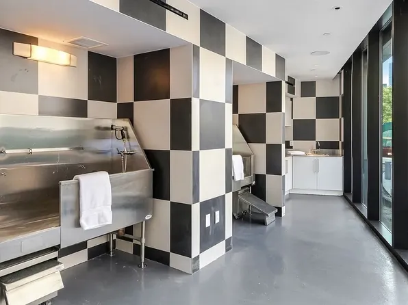 90 Furman Street image 13 of 20