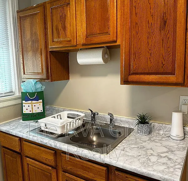607 E Brookland Park Blvd — Photo 6