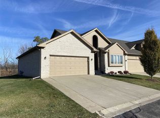 33014 Whispering Ln, Chesterfield, MI 48047