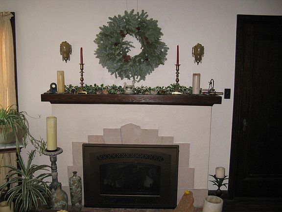 Living Room Gas Fireplace