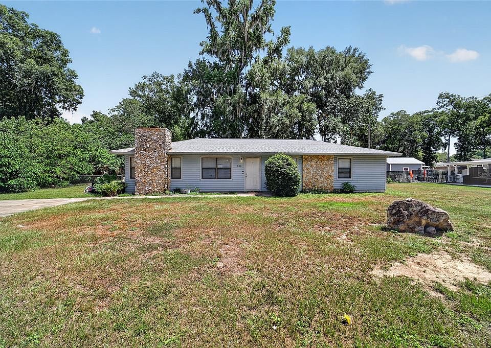 1st image of 945 NW 64TH PLACE