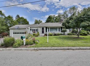 13 Shirley Rd, Andover, MA 01810