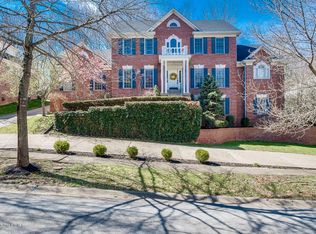 6904 Bridgepointe Blvd, Prospect, KY 40059