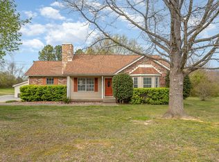 1019 Willowbank Dr, Ashland City, TN 37015