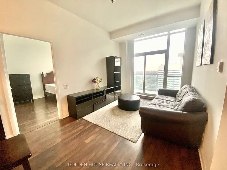 17 Anndale Dr #Penthouse 102 — Photo 7