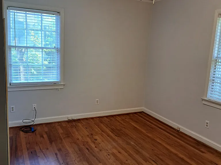 3243 Wellington Rd — Photo 14