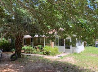 5727 Martin St, Ravenel, SC 29470