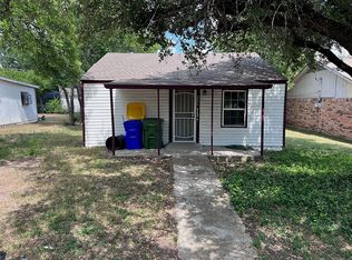 224 West Pl, White Settlement, TX 76108
