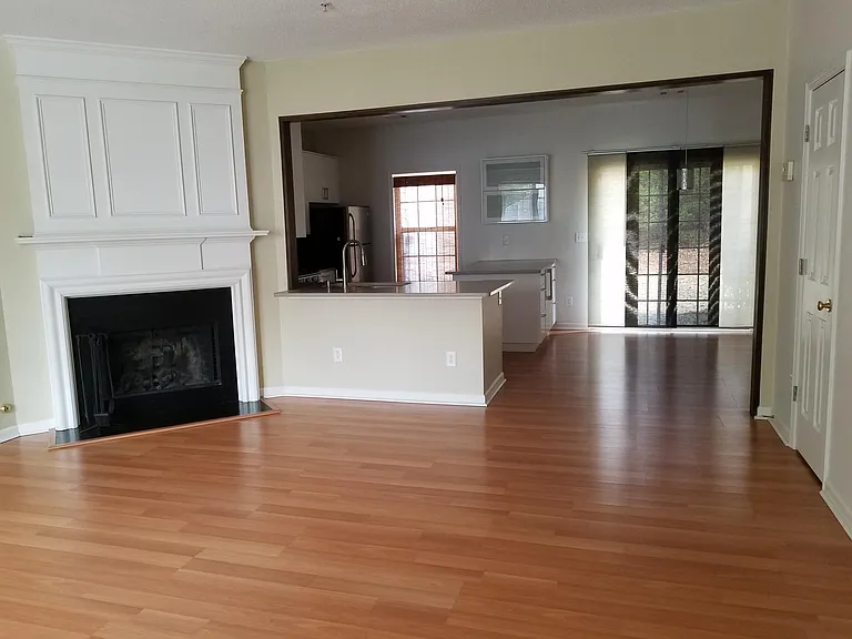 2240 Whitestone Pl — Photo 3