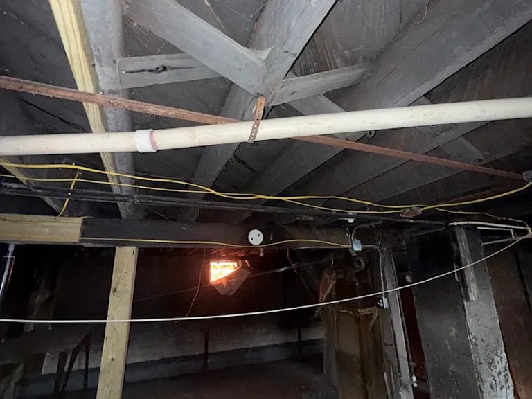2132 N Church St — Photo 11