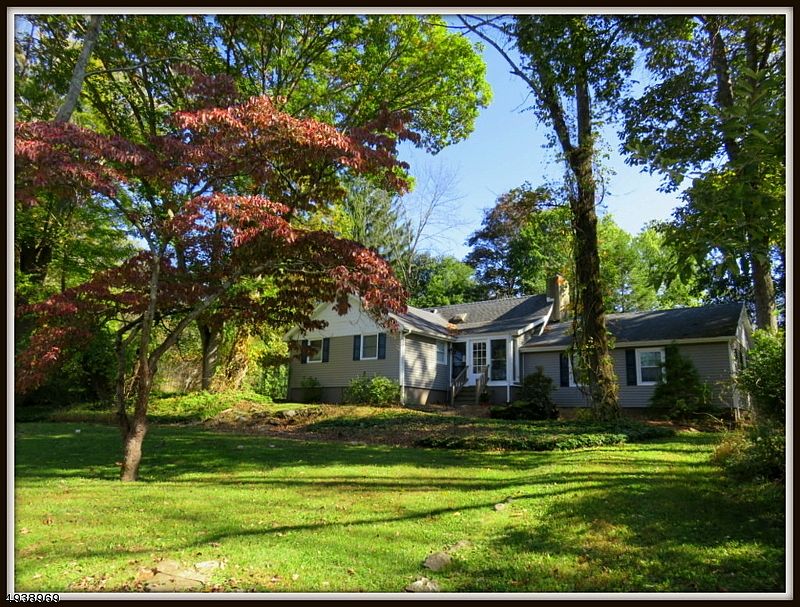 1st image of 938 Cedar Dr