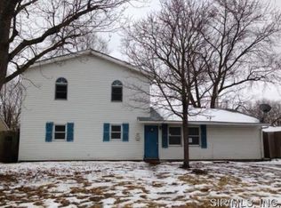 67 Saint Ambrose Dr, Cahokia, IL 62206