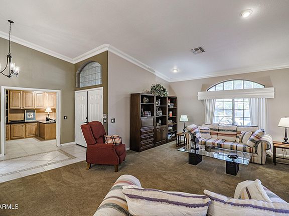 5th image of 15026 W Crenshaw Dr