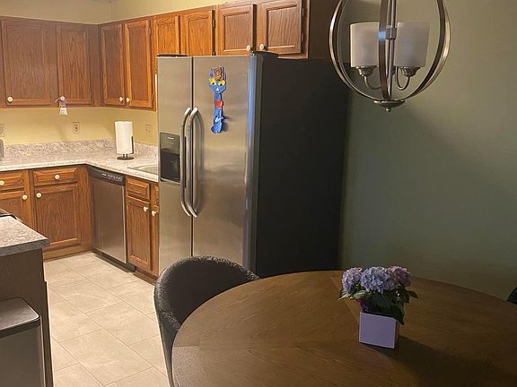 4th image of 1008 Liberty Dr #1008