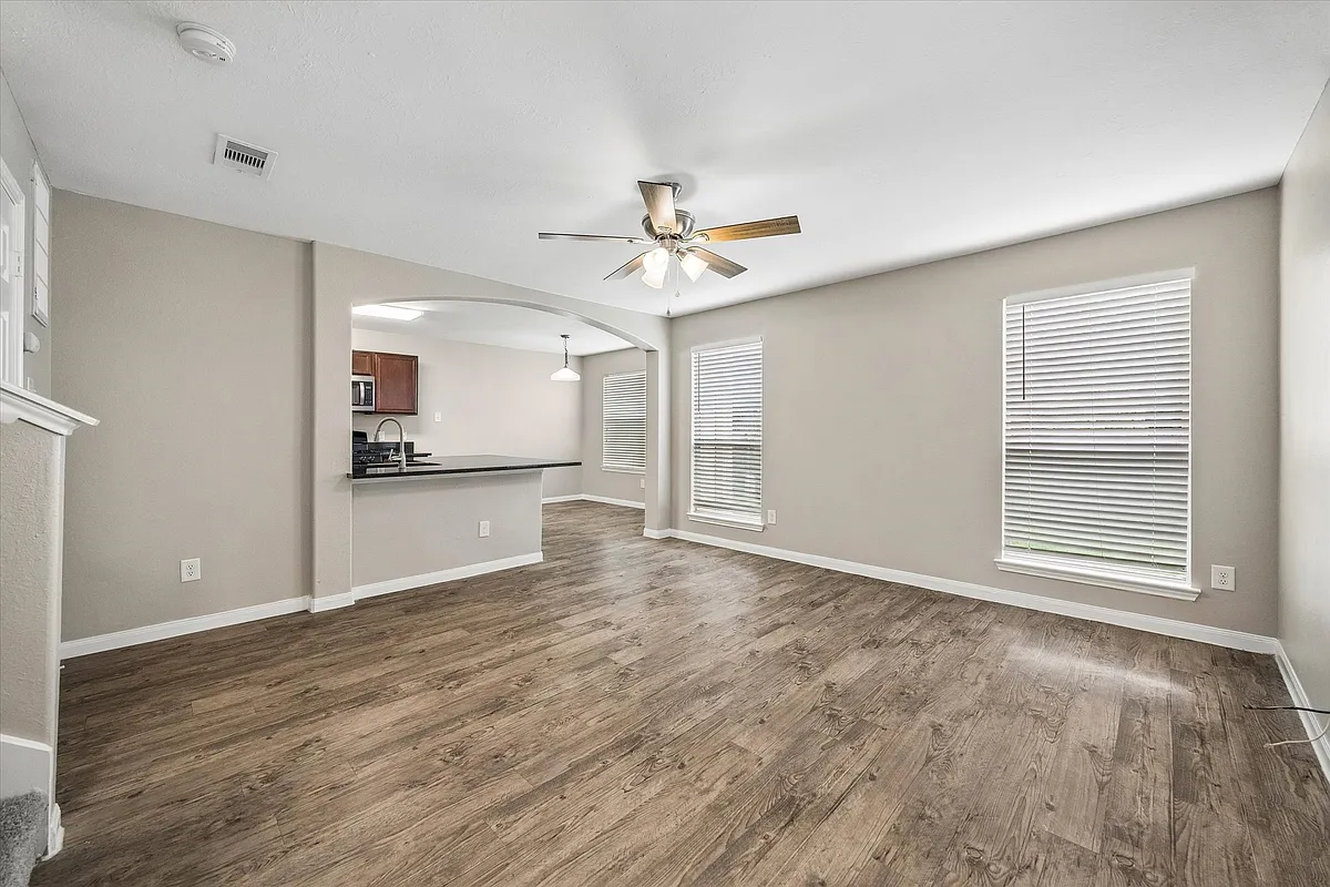 Building Photo - 15510 Kiplands Bend Dr