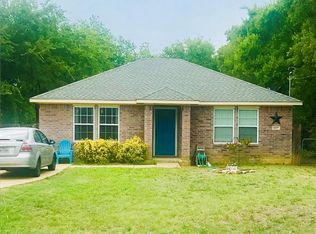 1457 Hubert Dr, Desoto, TX 75115