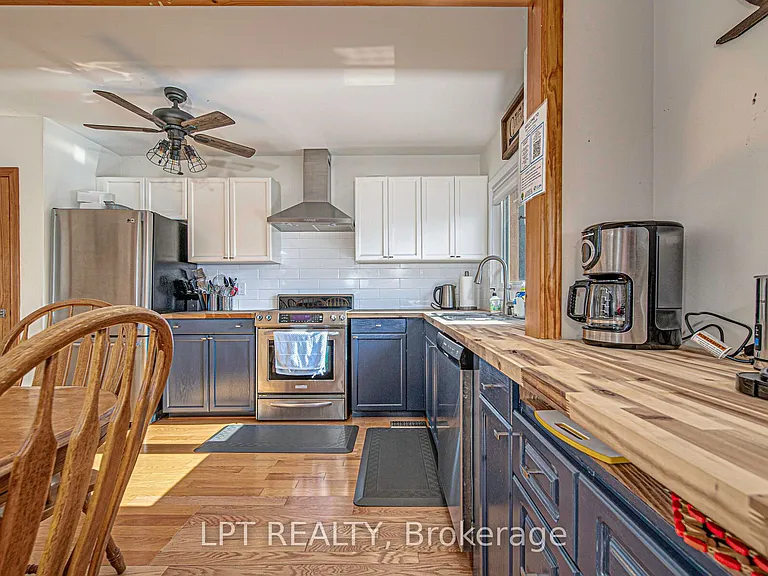 223 Shuttleworth Rd — Photo 9