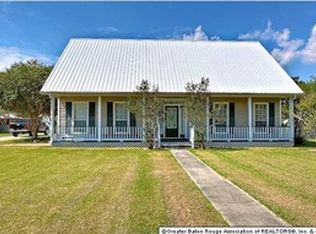 20220 Sallie Dr, Plaquemine, LA 70764