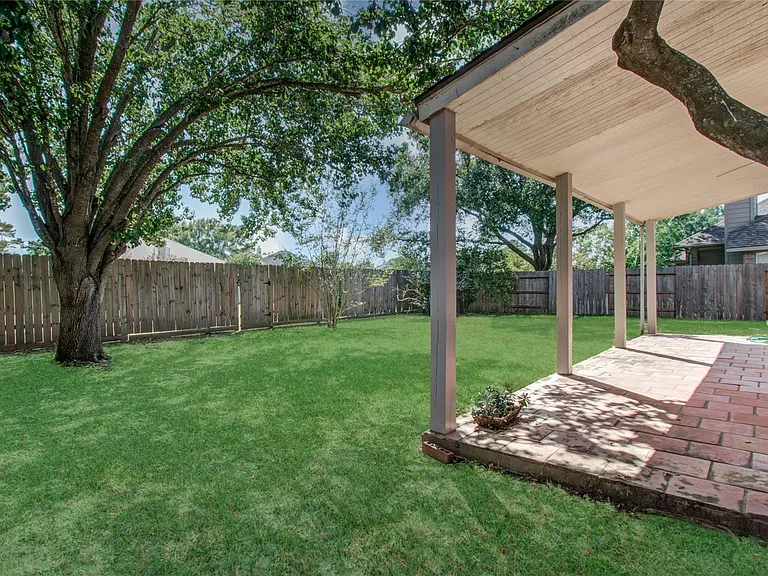 20211 Black Canyon Dr — Photo 34