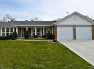 4918 Lowndes Dr, Saint Louis, MO