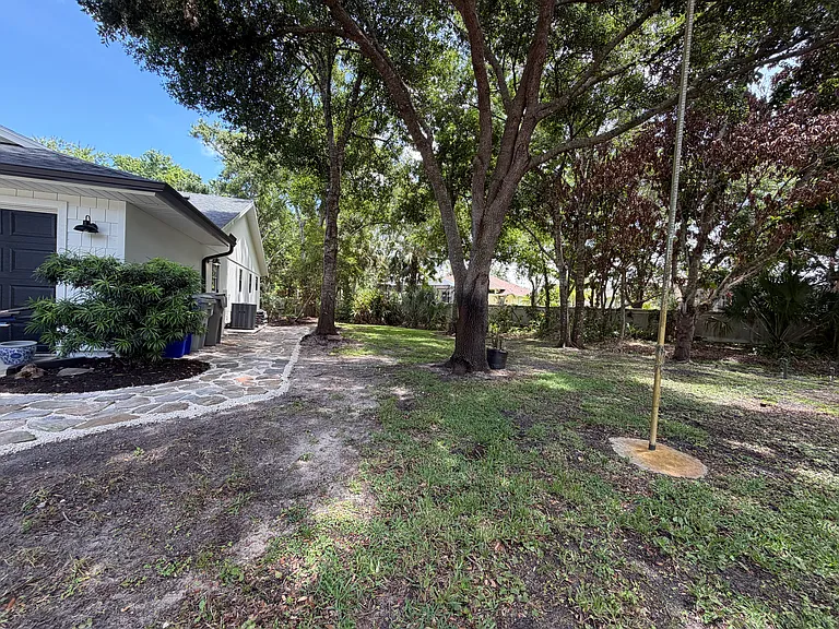 4300 62nd Ct — Photo 16