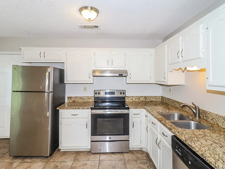 2649 Sage Meadow Dr — Photo 7