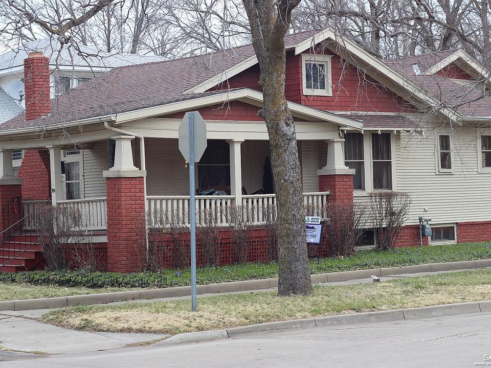 1st image of 1219 S 9th St