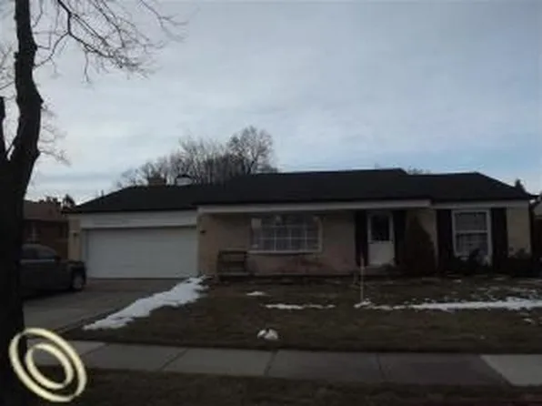 19039 Elsmere Ave, Eastpointe, MI 48021