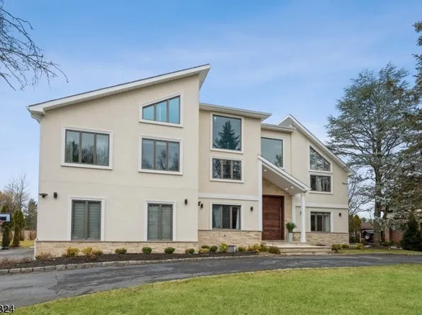 15 Fox Run, North Caldwell Boro, NJ 07006