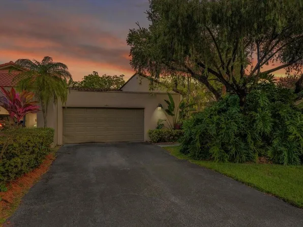 390 Patio Village Terrace #309, Weston, FL 33326