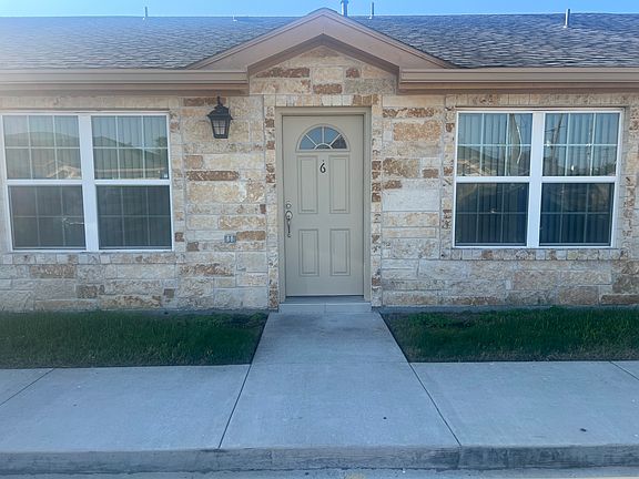 2nd image of 5401 N 17th St #6