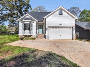 4003 Lightfoot Mill Rd, Chattanooga, TN 37406
