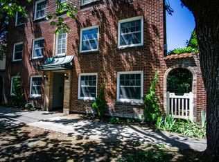 1525 NE 24th Ave APT 301, Portland, OR 97232