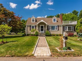 367 Edison Rd, Trumbull, CT 06611