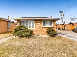 7912 Central Ave, Burbank, IL