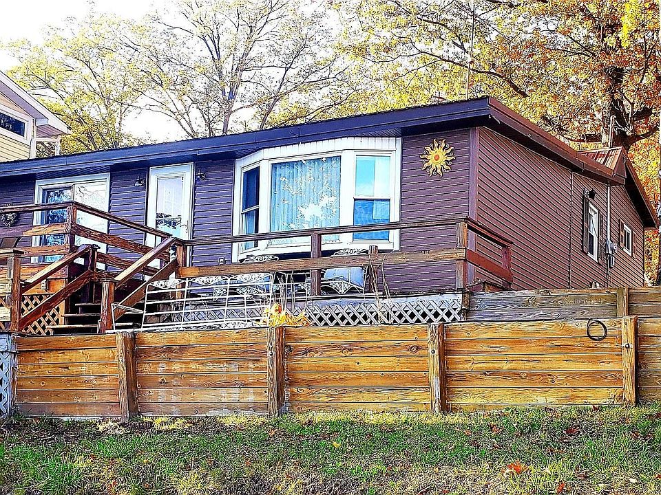 1361 N Crooked Lake Dr, Lake, MI 48632 MLS 1907938 Zillow