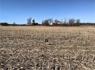 151 Maple Point Ct, Wilmington, OH 45177