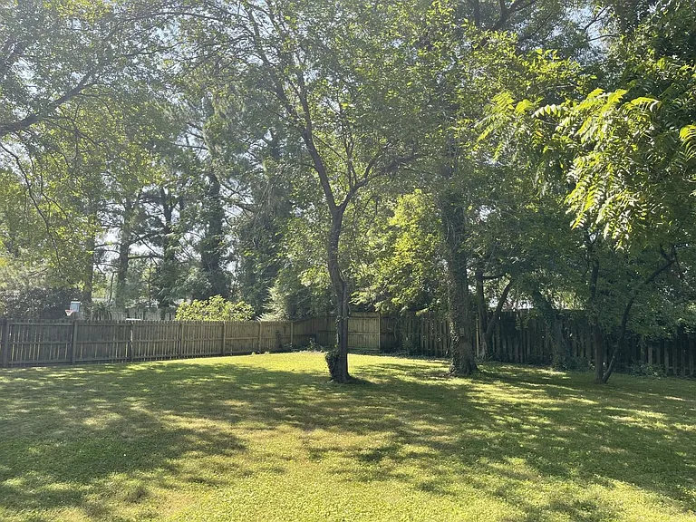 107 Caran Rd — Photo 29