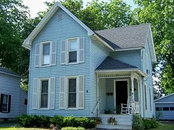 8 Union St photo 1