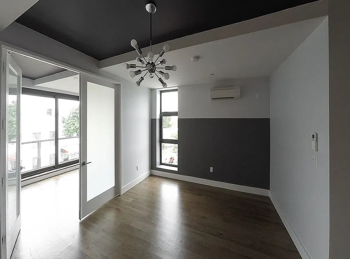 44 Stanhope Street — Photo 3
