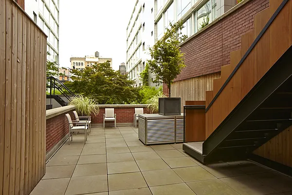 Sold by Stribling | media 20