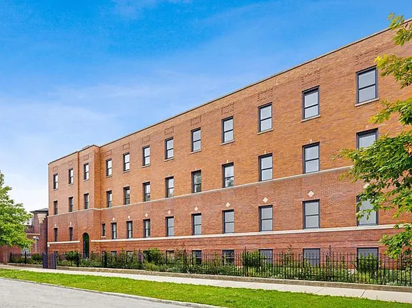 2203 N Hamilton Ave, Chicago, IL