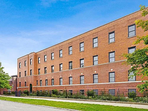 2203 N Hamilton Ave #302 Photo 1